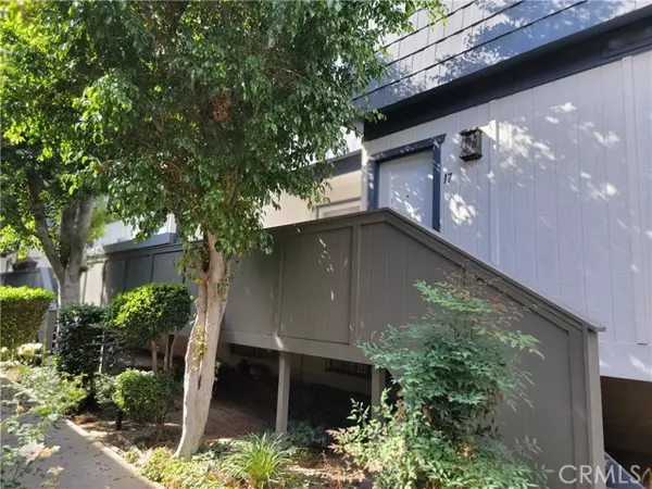 Tarzana, CA 91356,18550 Hatteras ST 17