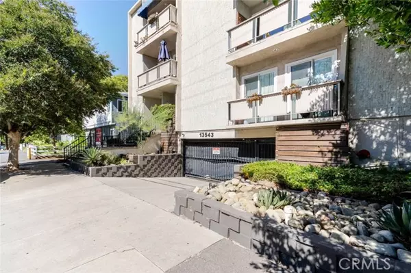 Sherman Oaks, CA 91423,13543 Moorpark ST 7