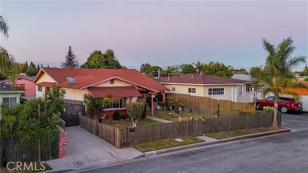 Compton, CA 90220,109 W Glencoe