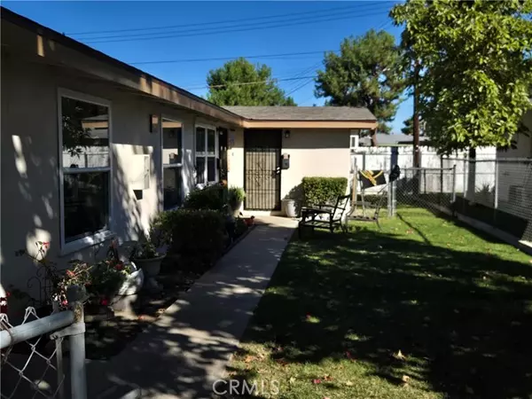 Orange, CA 92867,145 W Mayfair