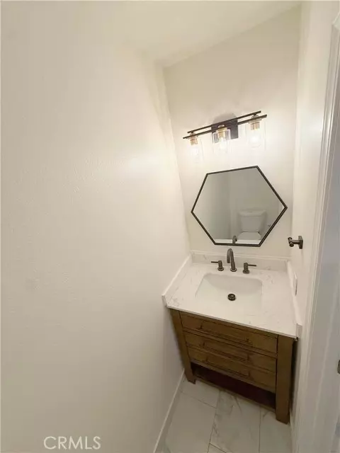 Burbank, CA 91504,9689 Via Torino