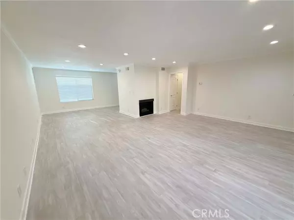 Burbank, CA 91504,9689 Via Torino