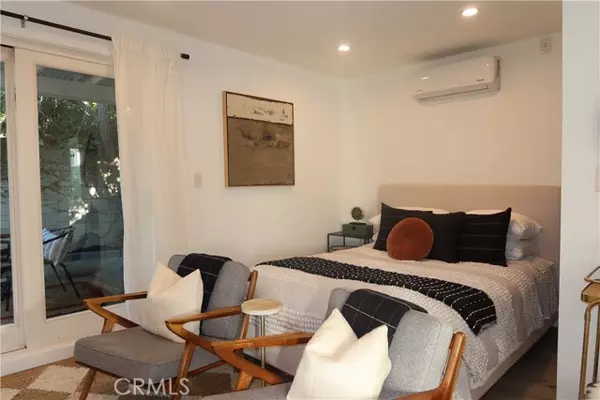 Van Nuys, CA 91406,6602 De Celis Pl