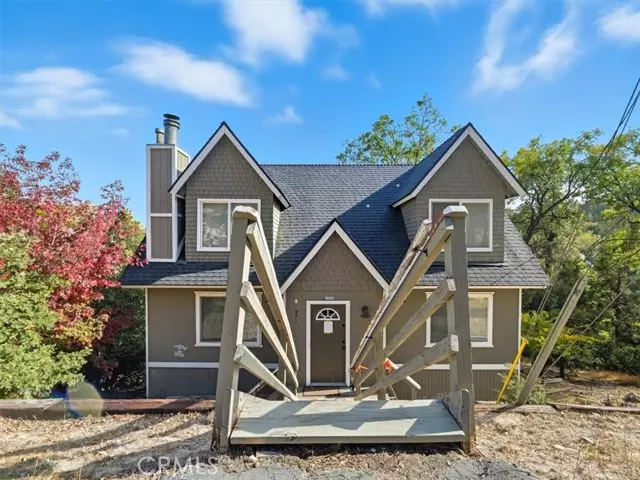 Lake Arrowhead, CA 92352,971 Nadelhorn DR