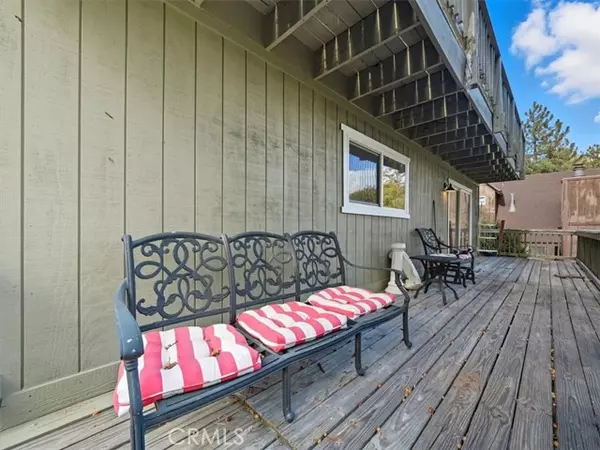 Lake Arrowhead, CA 92352,971 Nadelhorn DR