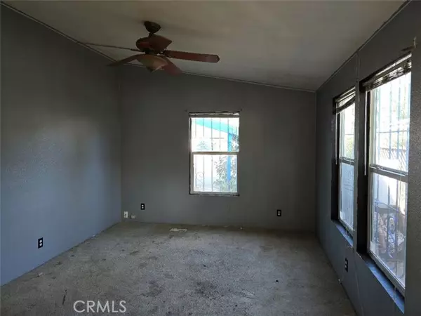 Clearlake Oaks, CA 95423,13972 Apple LN