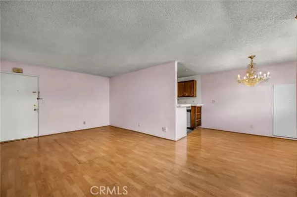 Encino, CA 91316,5414 Newcastle AVE 8