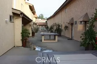 1701 Scott RD 205, Burbank, CA 91504