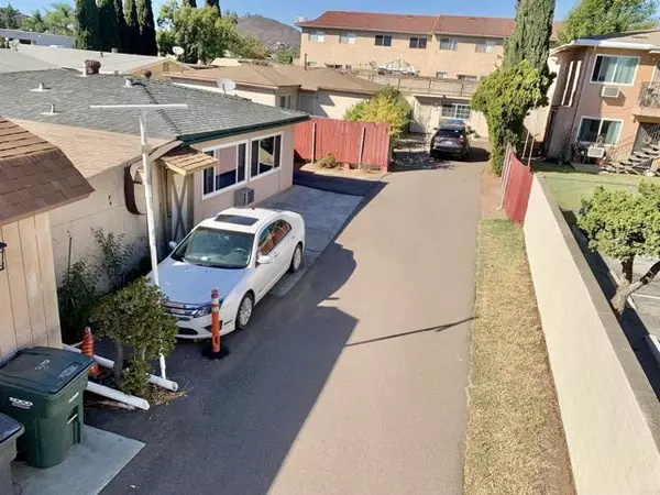 El Cajon, CA 92021,1430 1434 Peach AVE