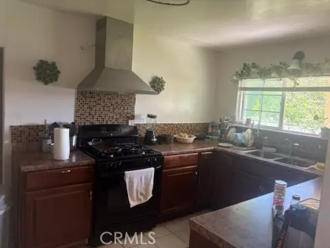 Merced, CA 95341,827 R ST