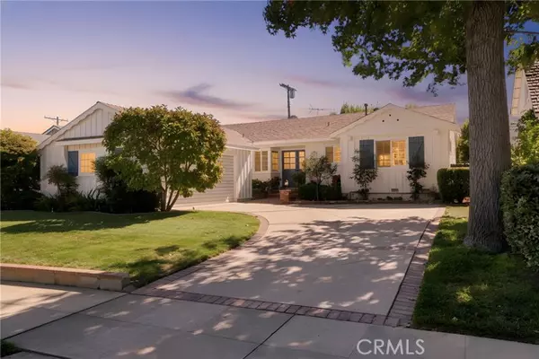 West Hills, CA 91307,23232 Hartland