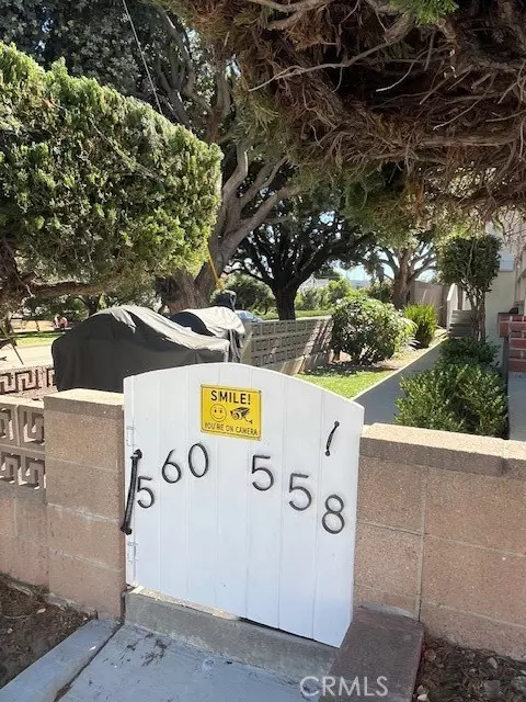 Hermosa Beach, CA 90254,558 8th ST