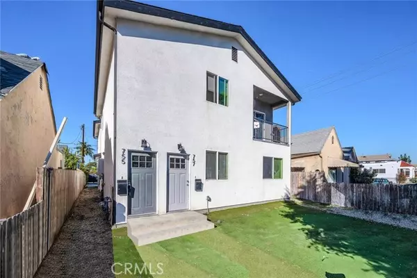 755 E 84th, Los Angeles, CA 90001