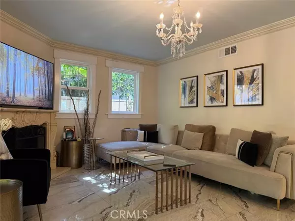 West Hills, CA 91307,6832 Ponce Ave