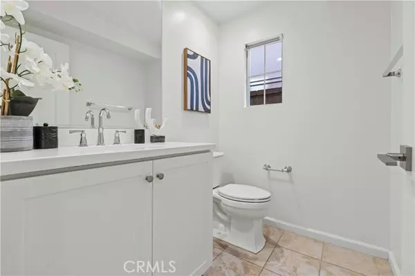 Irvine, CA 92620,59 Gust