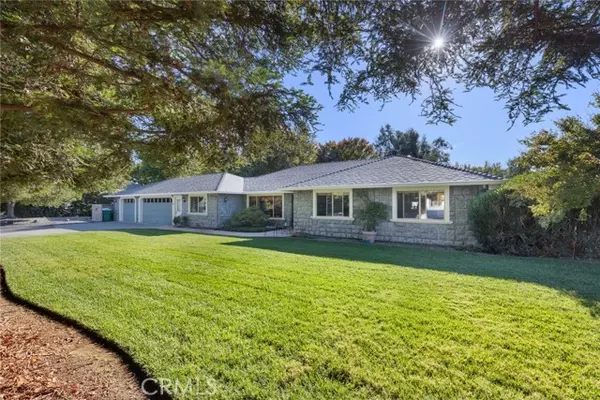 16 Felicidad LN, Chico, CA 95973