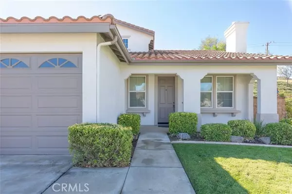 Lake Elsinore, CA 92532,32003 Cottage Glen DR