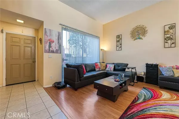 Reseda, CA 91335,19545 Sherman Way 97