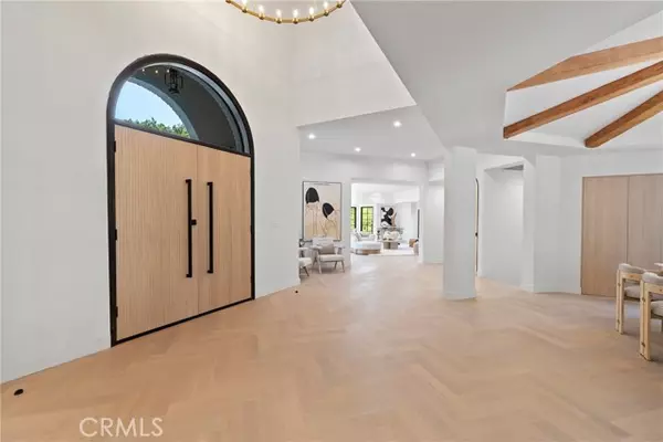 Encino, CA 91316,4437 Balboa