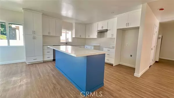 Los Angeles, CA 90011,2512 Stanford