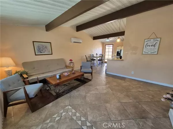 Victorville, CA 92395,16611 Yucca AVE