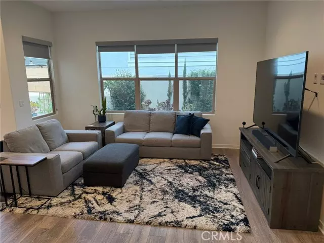 Corona, CA 92883,4235 Horvath