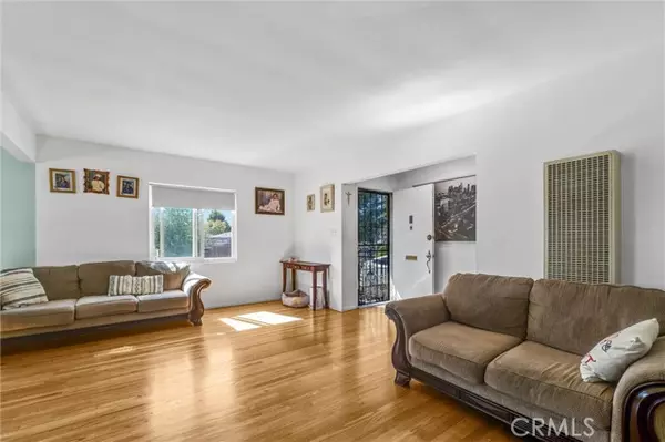 Altadena, CA 91001,749 W Sacramento