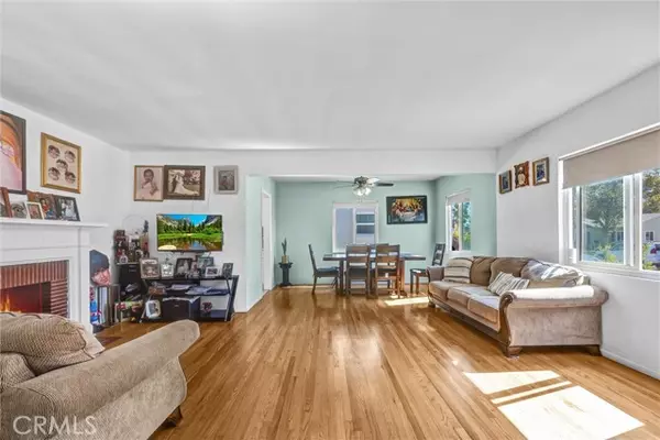 Altadena, CA 91001,749 W Sacramento