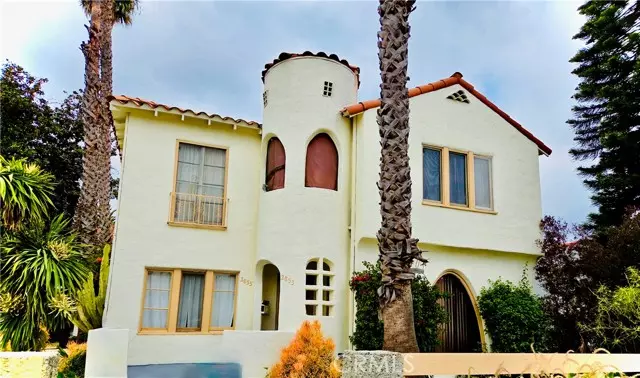 2853 Buckingham RD, Los Angeles, CA 90016