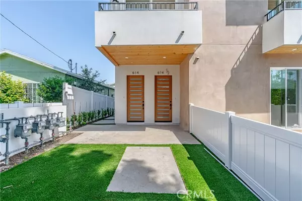 Silver Lake, CA 90026,614 N Rampart BLD