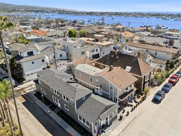 Newport Beach, CA 92662,126 Collins