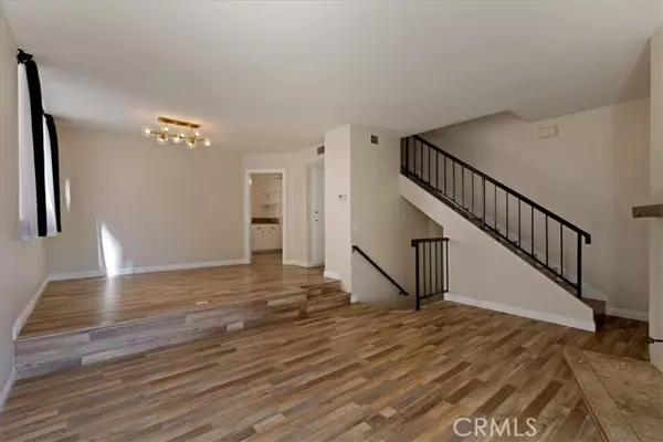 North Hollywood, CA 91602,4771 Elmer AVE