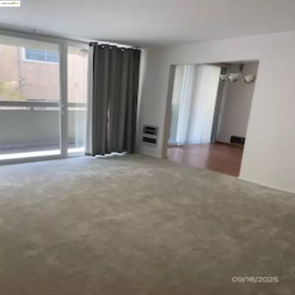 Oakland, CA 94610,398 Adams St 204