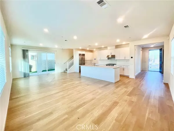 Valencia, CA 91381,27237 Release PL