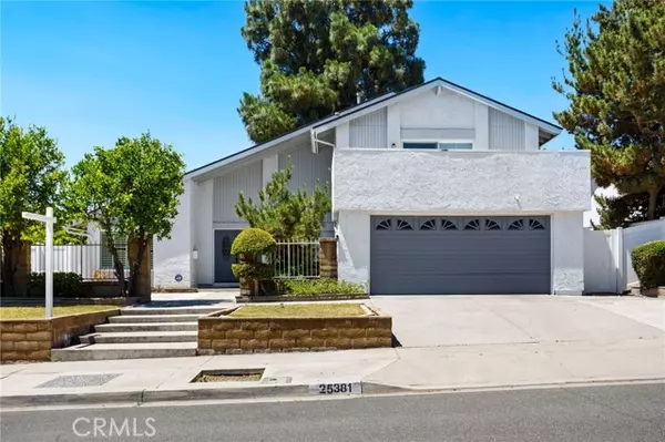 25381 Mackenzie St, Laguna Hills, CA 92653