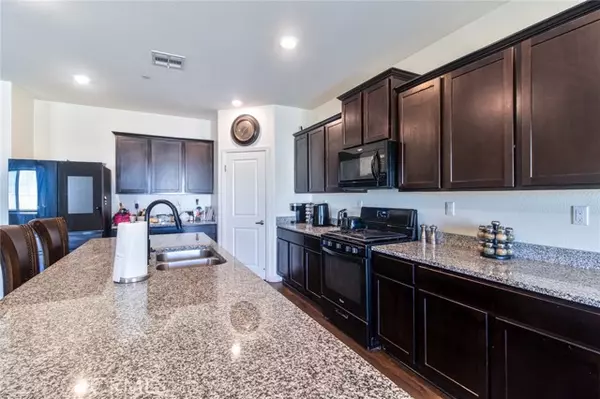 Victorville, CA 92394,16818 Desert Willow