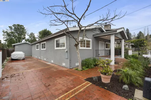 Oakland, CA 94605,3932 Gardenia Pl