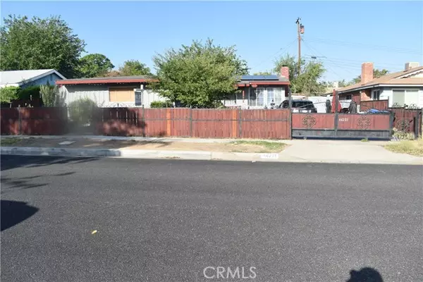 Lancaster, CA 93535,44221 4th