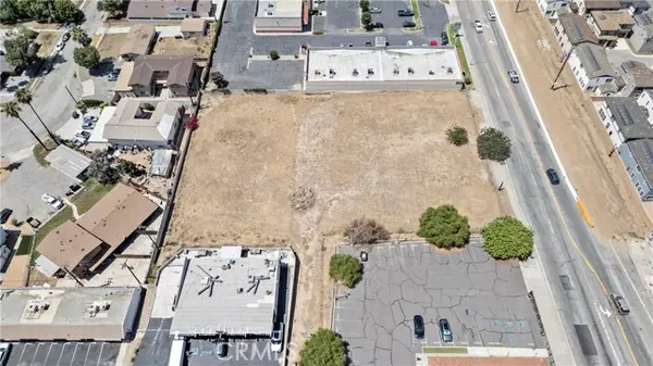 Highland, CA 92346,3553 E Highland AVE