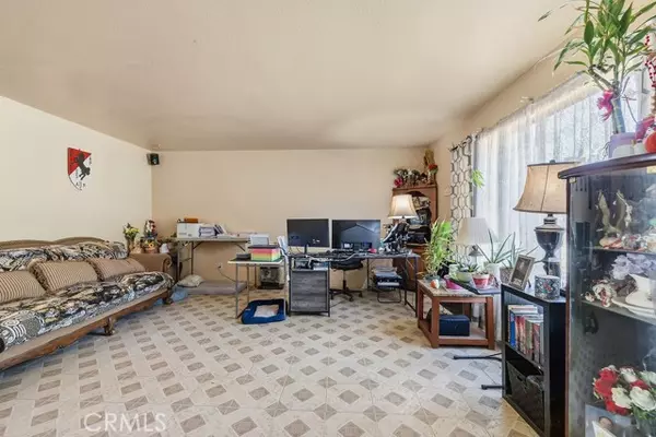 Sylmar, CA 91342,15080 Polk ST