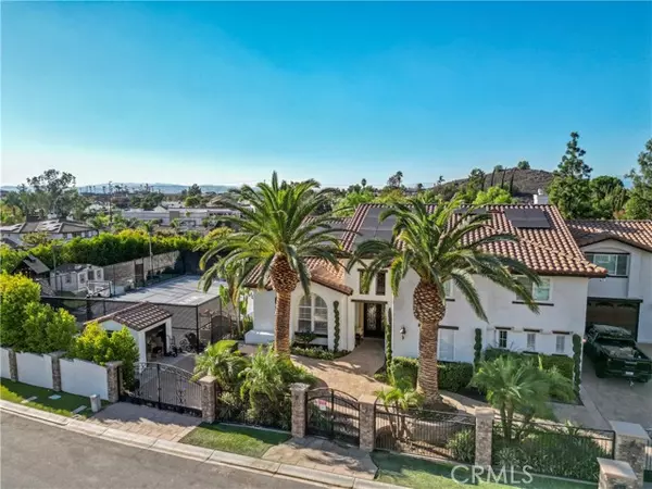 1211 Thoroughbred LN, Norco, CA 92860