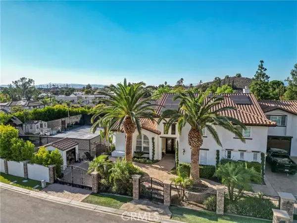 1211 Thoroughbred LN, Norco, CA 92860