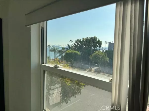 Long Beach, CA 90803,2230 E Ocean BLD 6