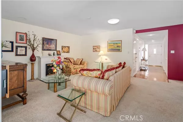 Newhall, CA 91321,19427 Oak Crossing RD