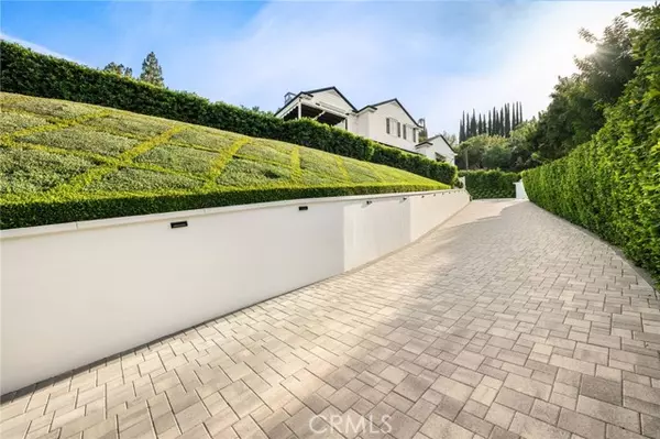 Encino, CA 91316,4639 BALBOA AVE