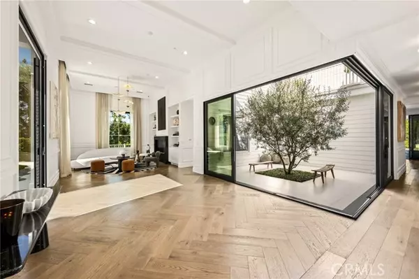 Encino, CA 91316,4639 BALBOA AVE