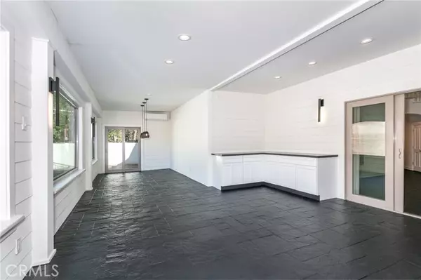 Canyon Country, CA 91390,30903 Carmen