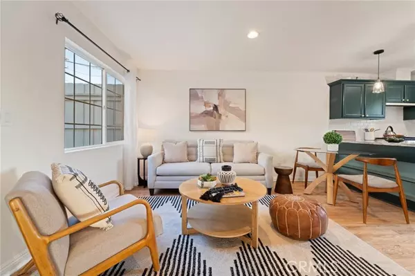 Los Angeles, CA 90026,1637 Alvarado ST