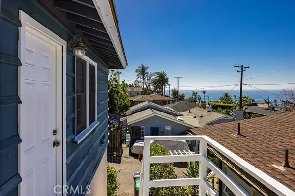 Laguna Beach, CA 92651,31503 Shrewsbury