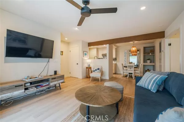 215 Wichita AVE 106, Huntington Beach, CA 92648